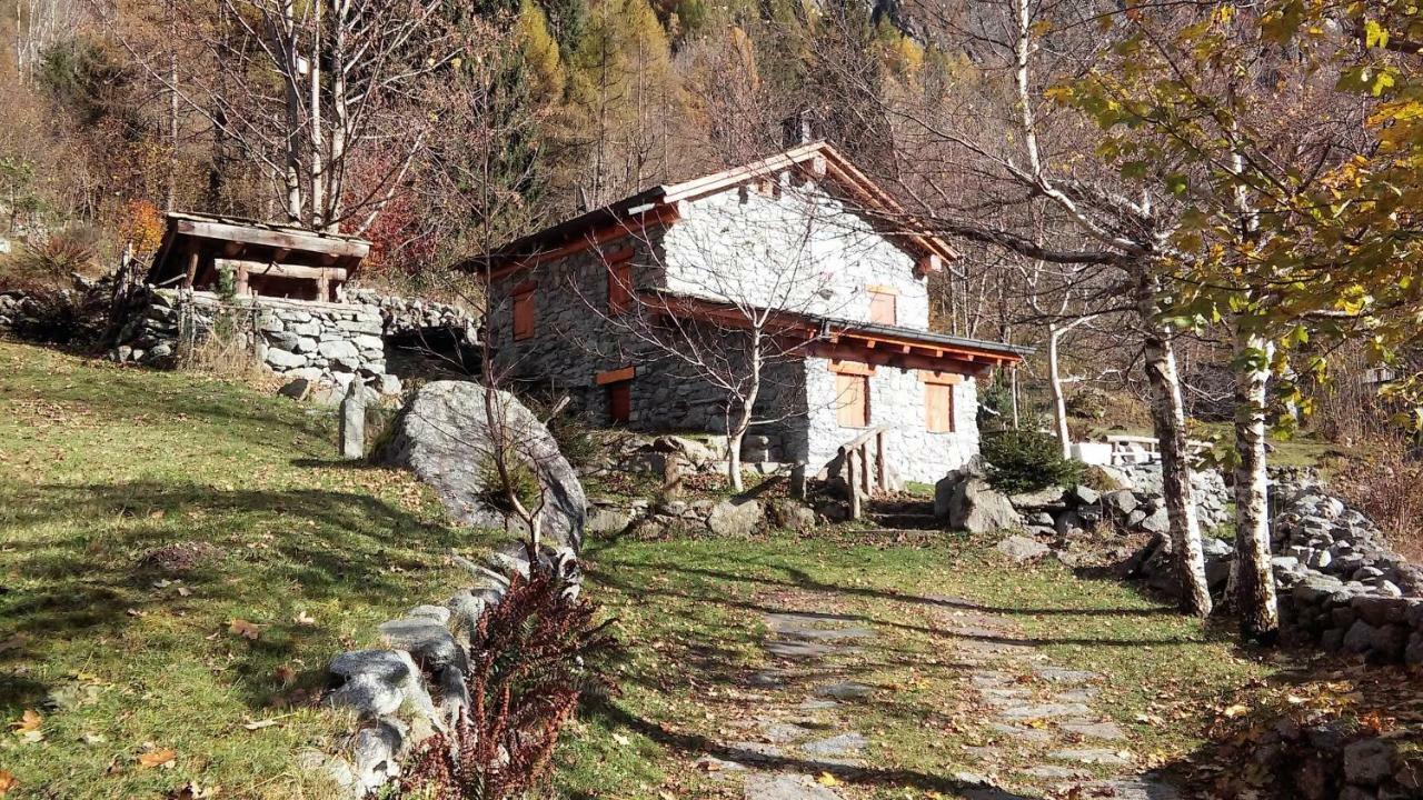 Hotel Ristorante Sasso Remenno Val Masino Экстерьер фото
