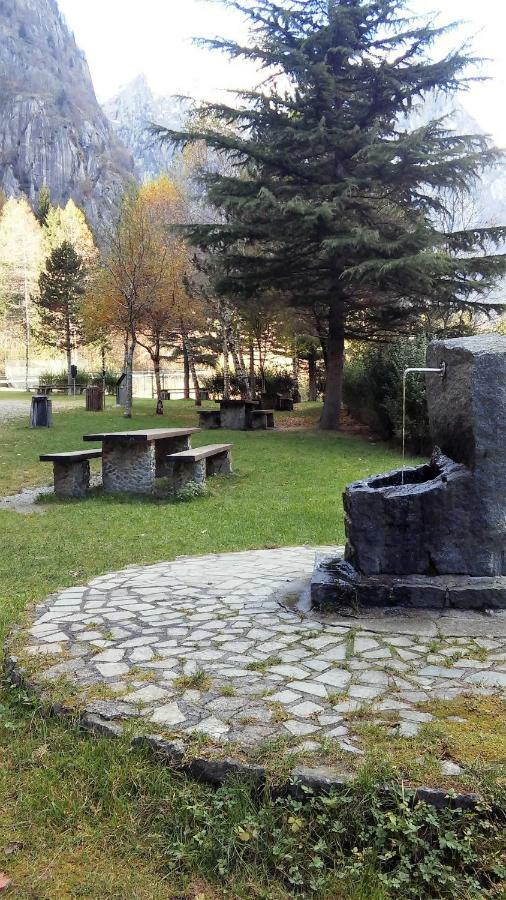 Hotel Ristorante Sasso Remenno Val Masino Экстерьер фото