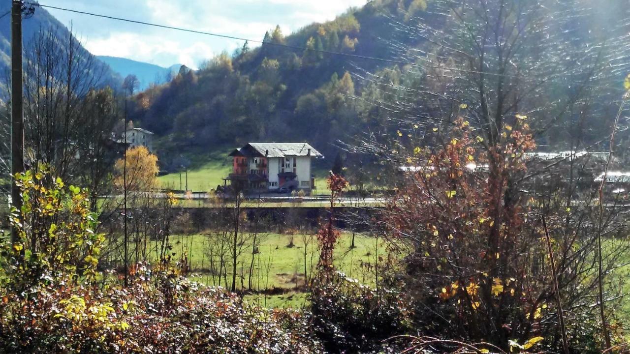 Hotel Ristorante Sasso Remenno Val Masino Экстерьер фото