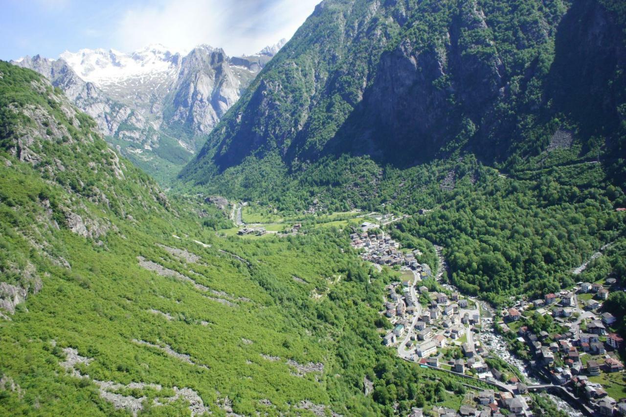 Hotel Ristorante Sasso Remenno Val Masino Экстерьер фото
